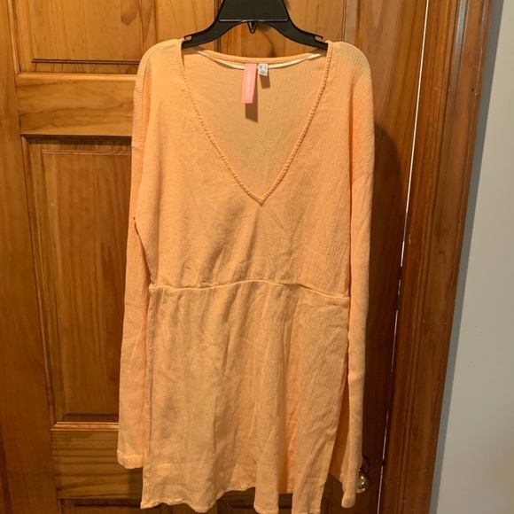 Something New Chrissy Long Sleeve V-neck Short Dress in Light Orange Large - Picture 2 of 6